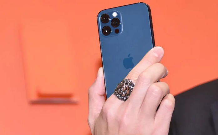 滨江苹果手机维修分享iPhone12系列重启方法教程 